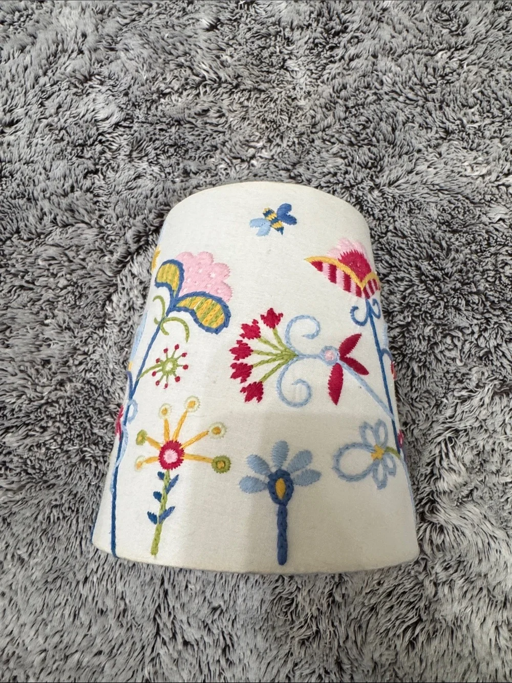 IKEA Alfhild Fägel White Embroidered Folk Art Lampshade Floral Bird 6” Height